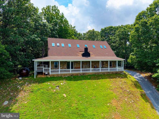 3827 PINE GROVE RD, Stanley, VA 22851