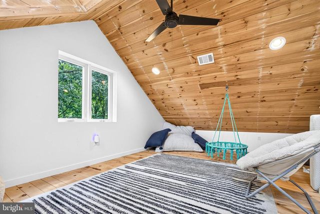 3827 PINE GROVE RD, Stanley, VA 22851