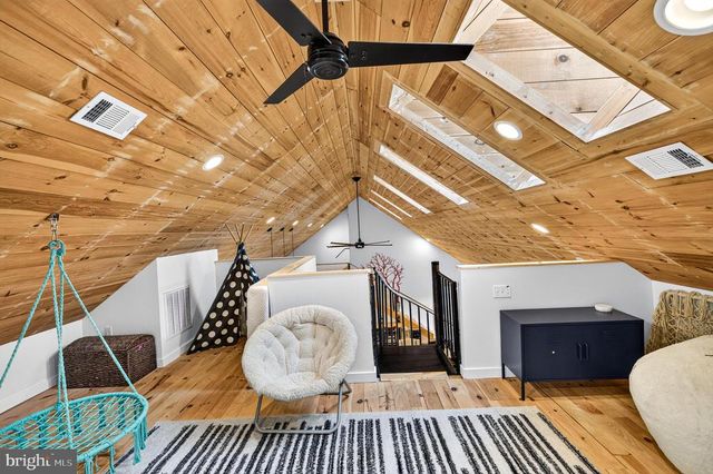 3827 PINE GROVE RD, Stanley, VA 22851