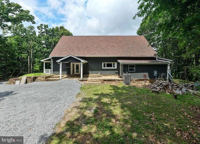 3827 PINE GROVE RD, Stanley, VA 22851