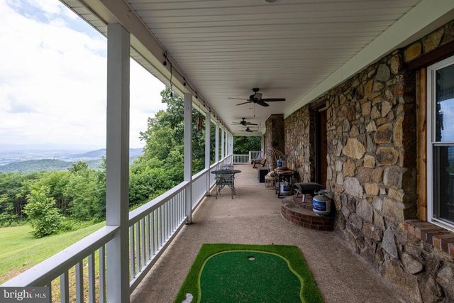 3827 PINE GROVE RD, Stanley, VA 22851