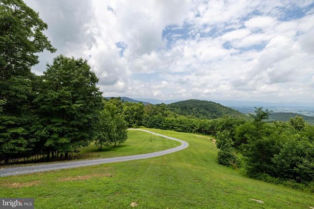 3827 PINE GROVE RD, Stanley, VA 22851