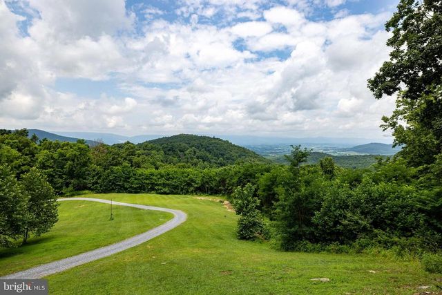 3827 PINE GROVE RD, Stanley, VA 22851
