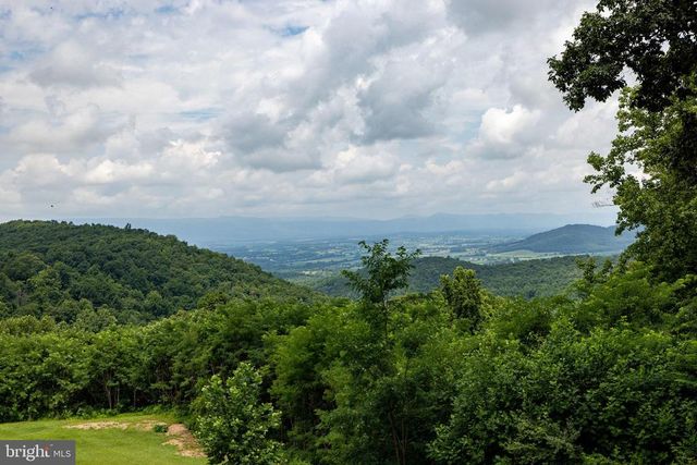 3827 PINE GROVE RD, Stanley, VA 22851