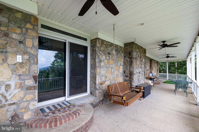 3827 PINE GROVE RD, Stanley, VA 22851