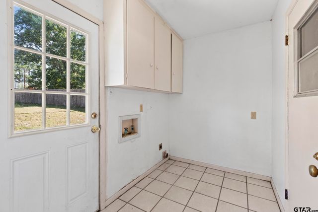 477 County Road 2425, Mineola, TX 75773