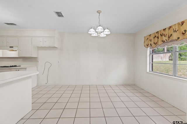 477 County Road 2425, Mineola, TX 75773