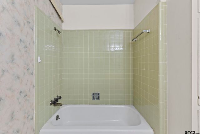 477 County Road 2425, Mineola, TX 75773