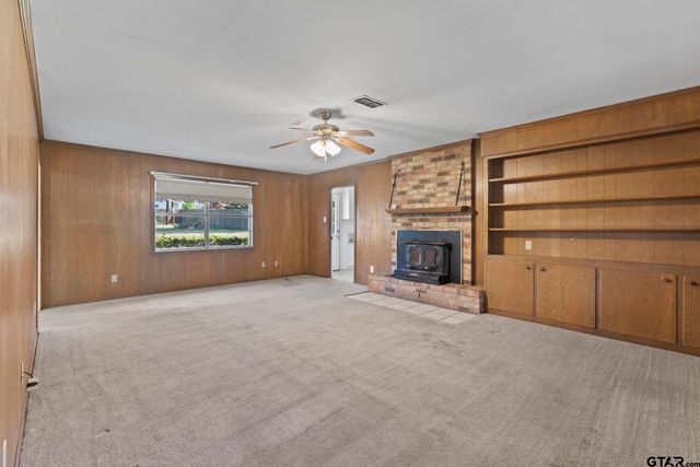 477 County Road 2425, Mineola, TX 75773