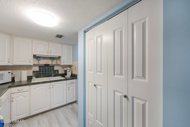 3761 S Atlantic Ave Unit 10, Daytona Beach Shores, FL 32118