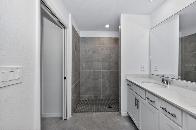 12520 GALAPAGOS COURT 105, Venice, FL 34293