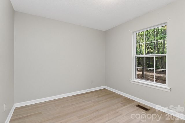 174 Overcreek Road, Mooresville, NC 28117