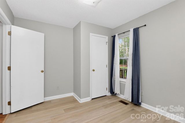 174 Overcreek Road, Mooresville, NC 28117