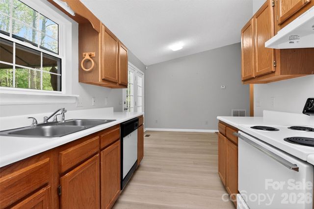 174 Overcreek Road, Mooresville, NC 28117