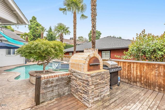 2991 Lexington Drive, Medford, OR 97504