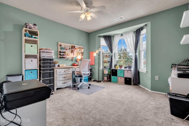 40 Kingston Run, North Brunswick, NJ 08902