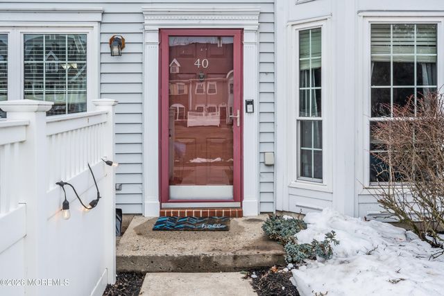 40 Kingston Run, North Brunswick, NJ 08902