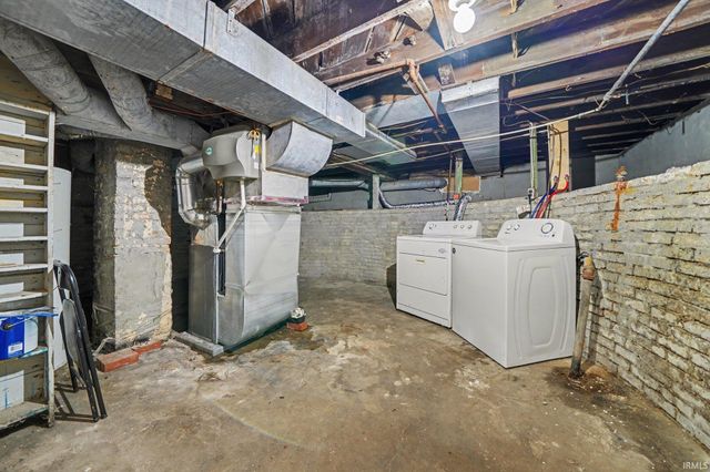 2201 High Street, South Bend, IN 46613
