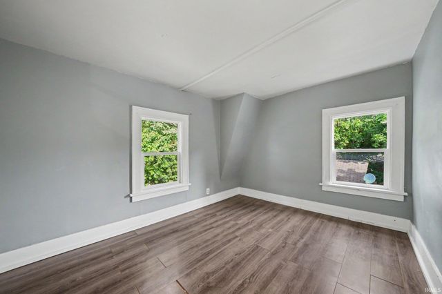 2201 High Street, South Bend, IN 46613