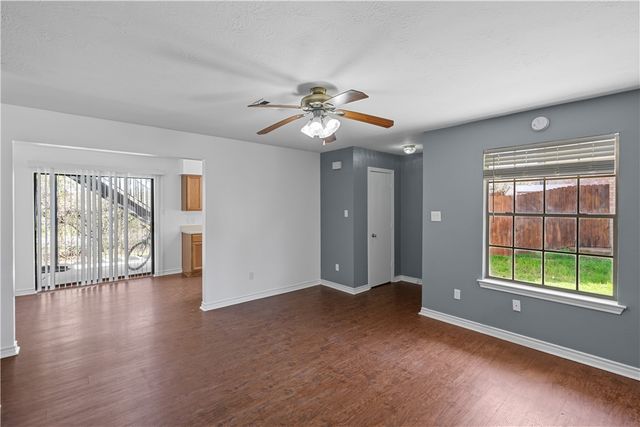 401 Park Road A-B, College Station, TX 77840