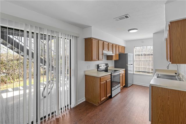 401 Park Road A-B, College Station, TX 77840