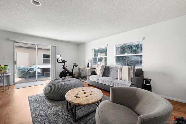 7201 Conestoga Place, San Diego, CA 92120