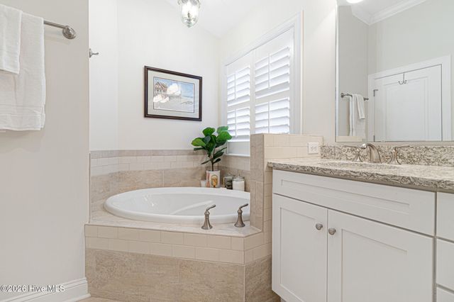 204 Nottingham Lane, Morehead City, NC 28557