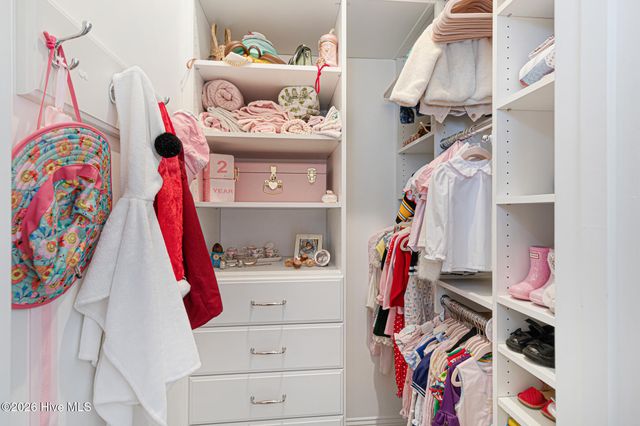 204 Nottingham Lane, Morehead City, NC 28557