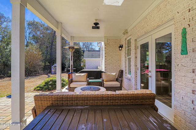 204 Nottingham Lane, Morehead City, NC 28557