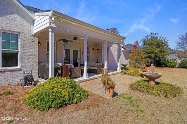 204 Nottingham Lane, Morehead City, NC 28557