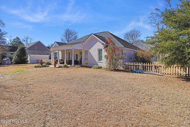 204 Nottingham Lane, Morehead City, NC 28557