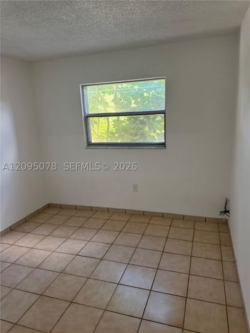 4265 NW South Tamiami Canal Dr 1-214, Miami, FL 33126