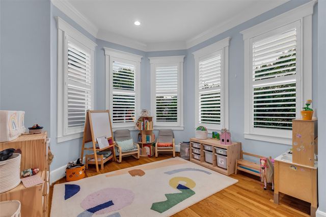 340 W 17th Street, Houston, TX 77008