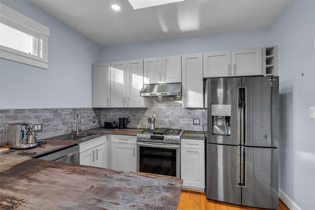 340 W 17th Street, Houston, TX 77008
