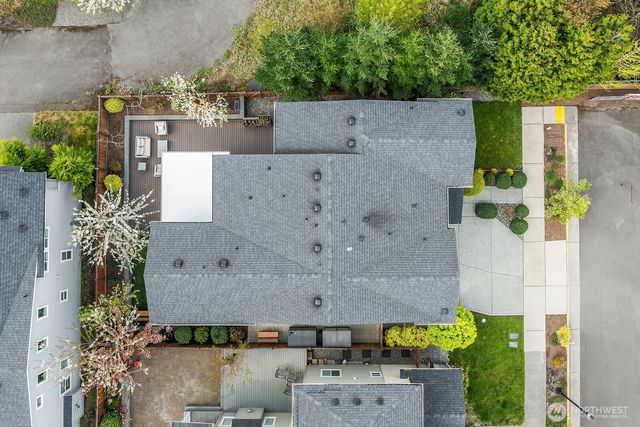 10315 134th Place NE, Kirkland, WA 98033