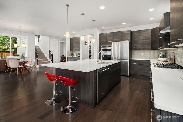 10315 134th Place NE, Kirkland, WA 98033