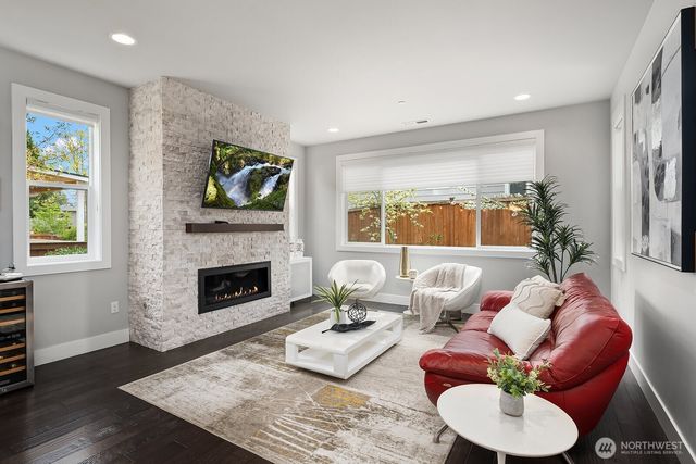 10315 134th Place NE, Kirkland, WA 98033
