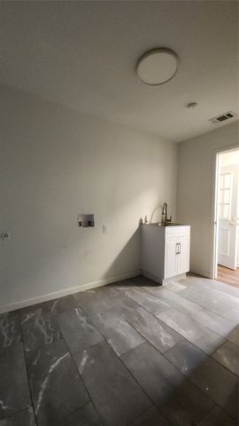 4300 Old Granbury Road, Granbury, TX 76049