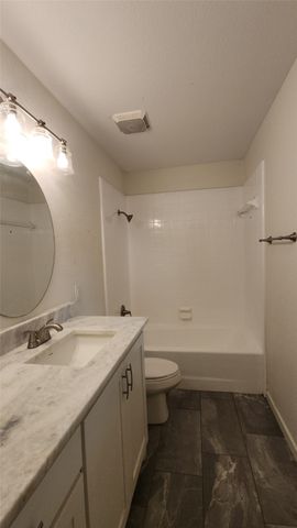 4300 Old Granbury Road, Granbury, TX 76049