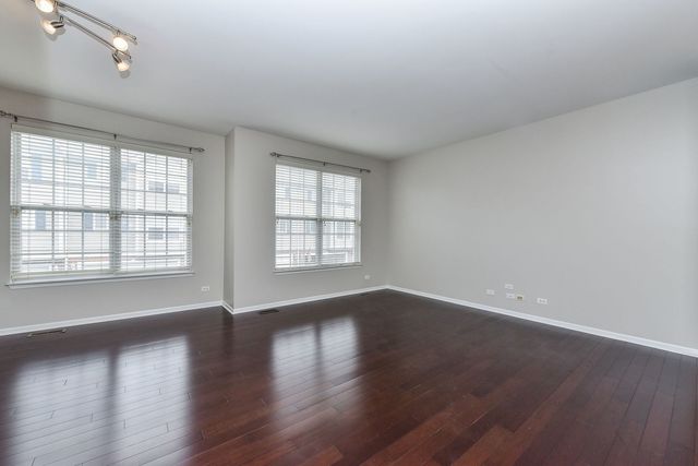 554 Declaration Lane, Aurora, IL 60502