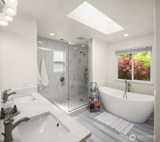 14219 284th Place NE, Duvall, WA 98019