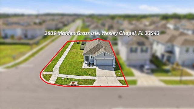2839 MAIDEN GRASS ISLE, Wesley Chapel, FL 33543