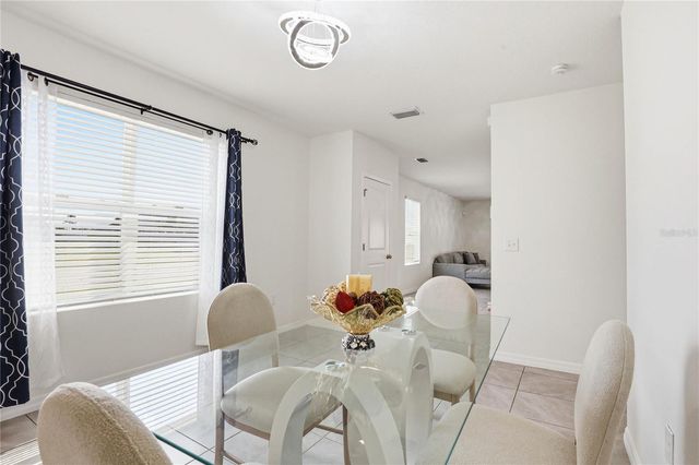 2839 MAIDEN GRASS ISLE, Wesley Chapel, FL 33543