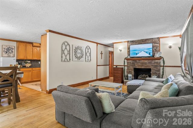 1000 Mountain View Church Road, Zirconia, NC 28790