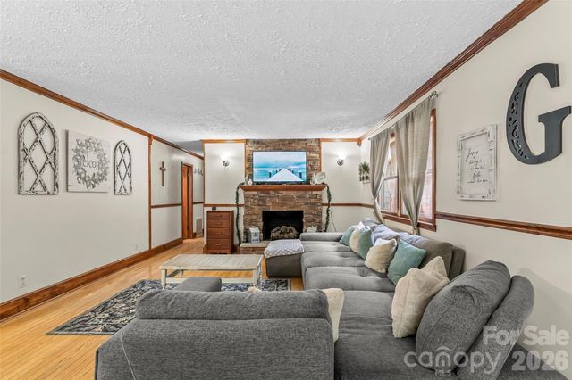 1000 Mountain View Church Road, Zirconia, NC 28790