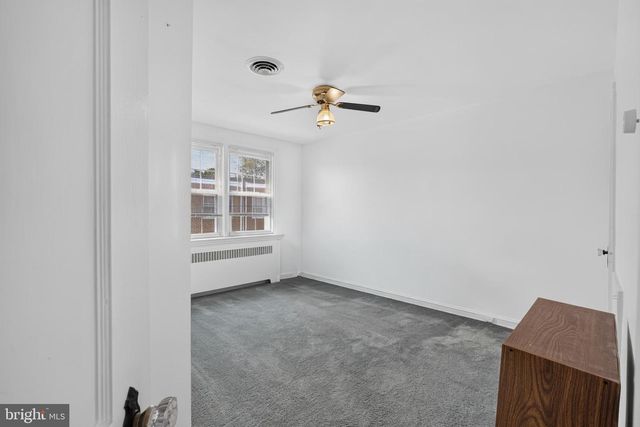 6848 RADBOURNE RD, Upper Darby, PA 19082