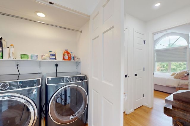 15 Kings Way 11, Waltham, MA 02451
