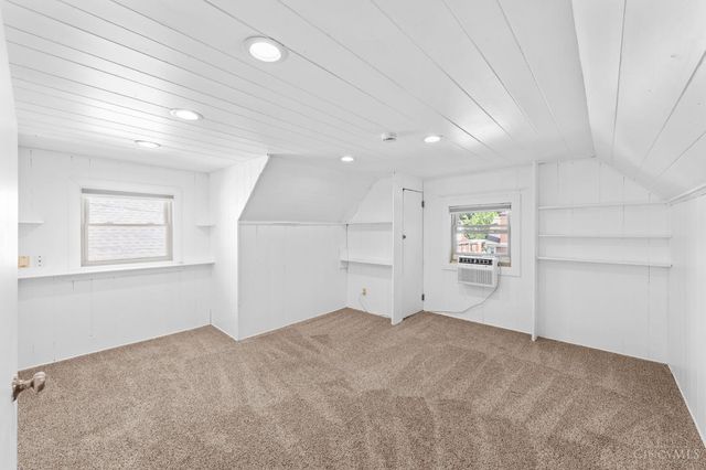 6941 Palmetto Street, Cincinnati, OH 45227
