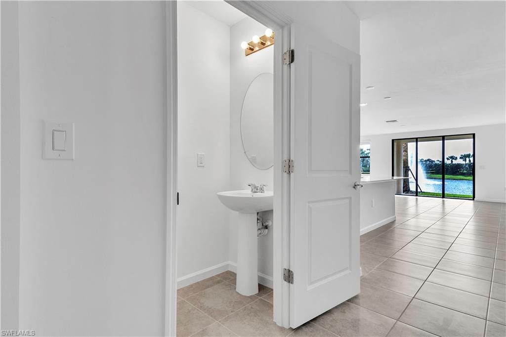 1424 Weeping Willow CT, CAPE CORAL, FL 33909 — photo 3