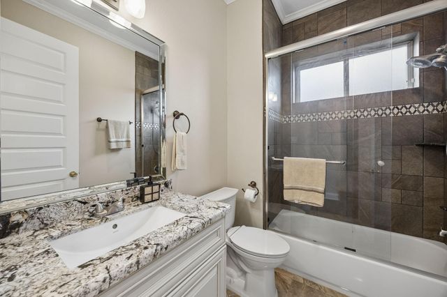 615 29th Street, Dickinson, TX 77539